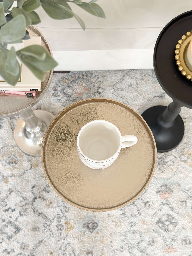 Mesita auxiliar de aluminio (3 colores)