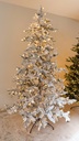 Arbol de navidad nevado de pino suizo
