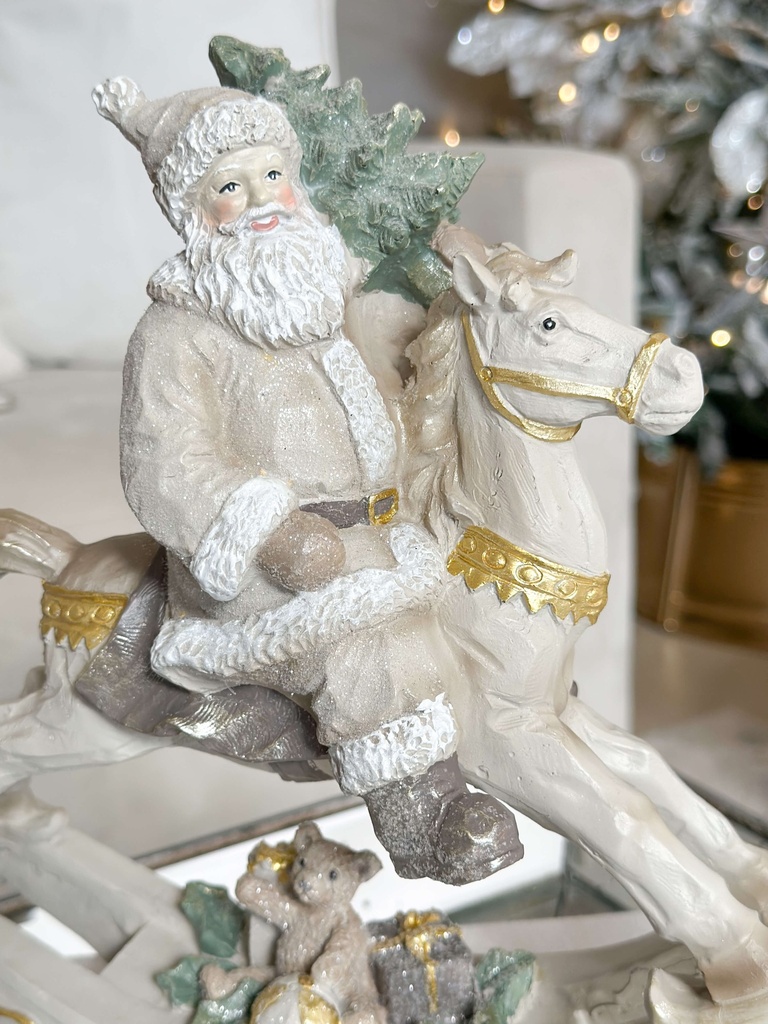 Santa sobre caballito