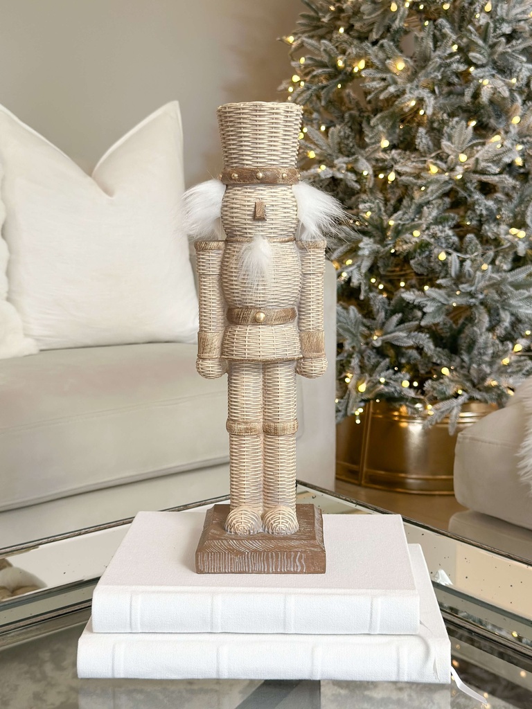 Nutcracker tipo rattan