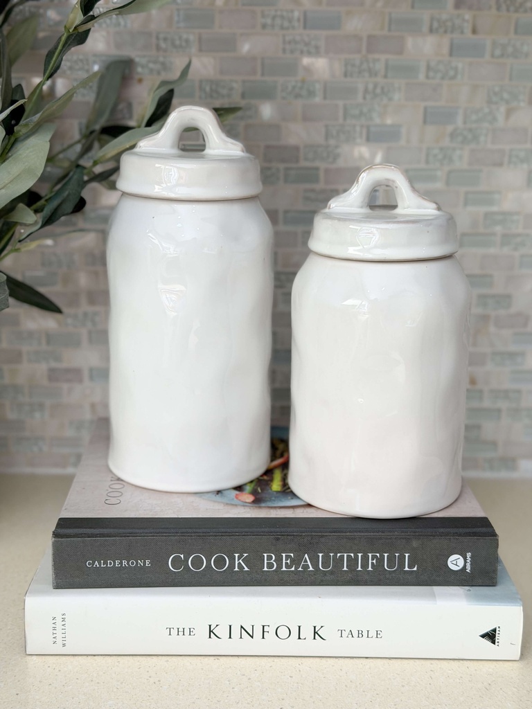 White lidded jar (2 Tamaños)