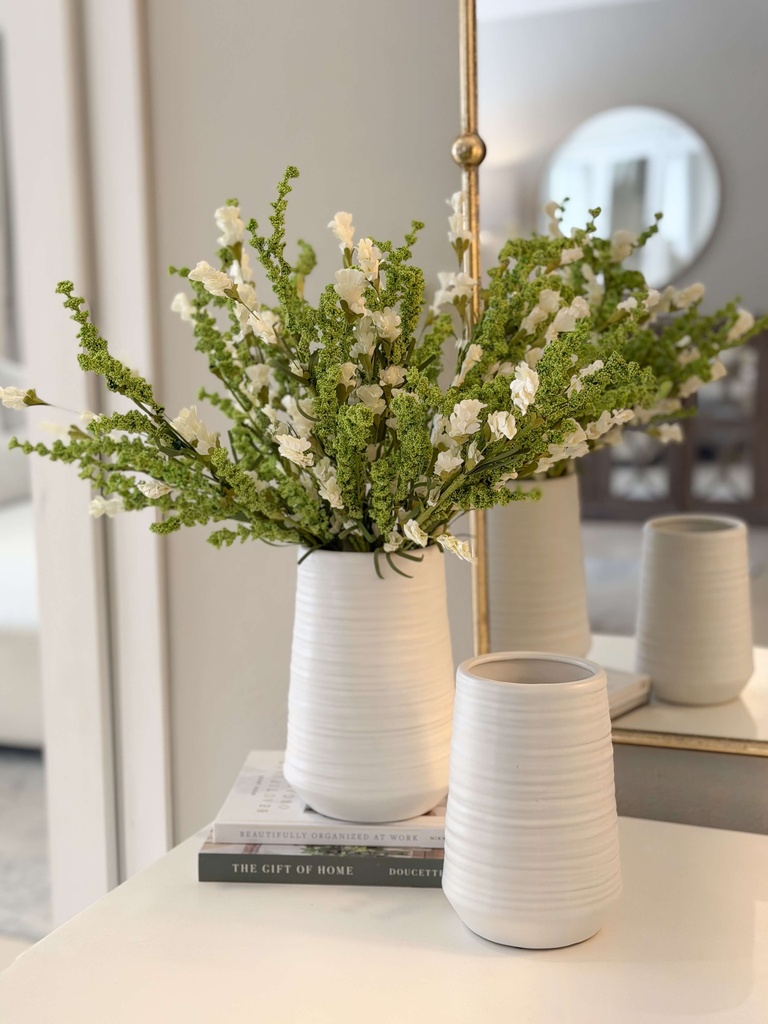 Rama de brotes blanca