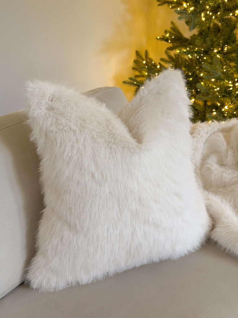 Cojin Euro Faux Fur blanco