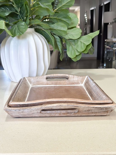 Bandejas de madera (2 Tamaños)