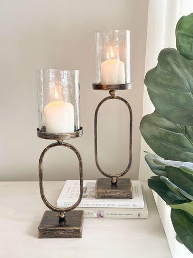 [88480] Set de 2 candelabros negros y dorado con vidrio