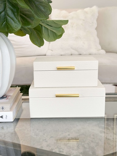 [D8926] Set de 2 cajitas blancas con dorado