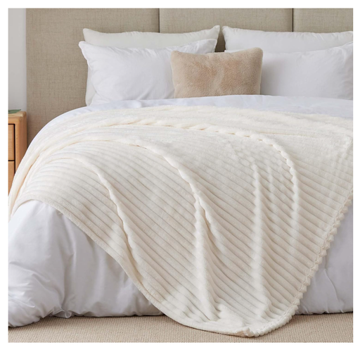 Throw / Sabana blanca faux fur lineas